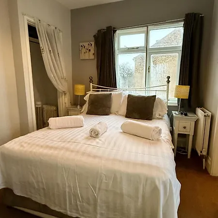 The Crescent York