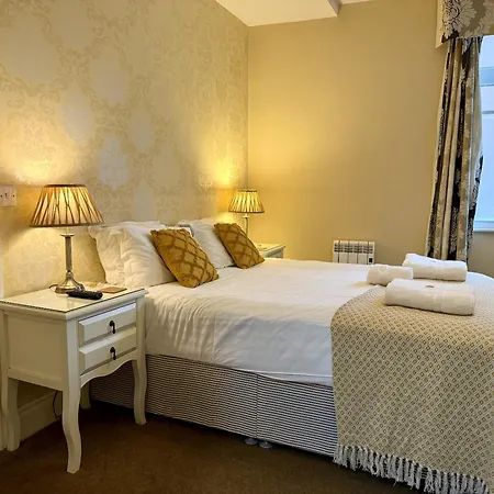 The Crescent Guest house York