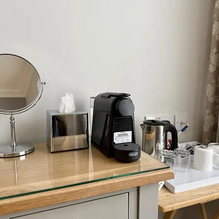 Konukevi The Crescent 3*