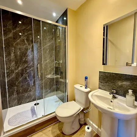 Gasthof The Crescent