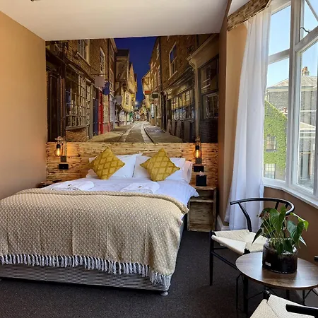 The Crescent Guest house York