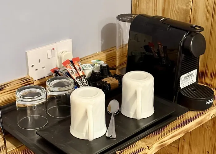 The Crescent Guest house 3*