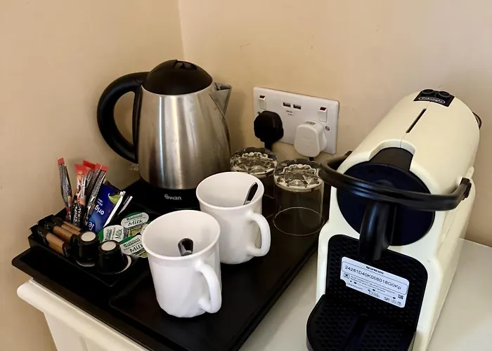 The Crescent Guest house