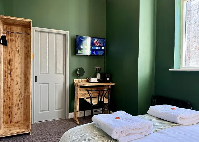 The Crescent Guest house