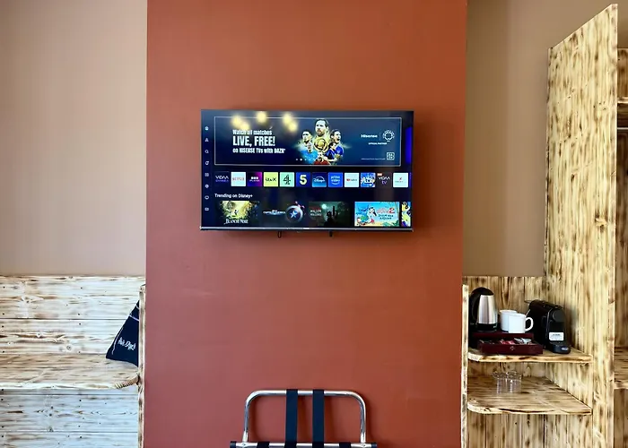 The Crescent 3* York