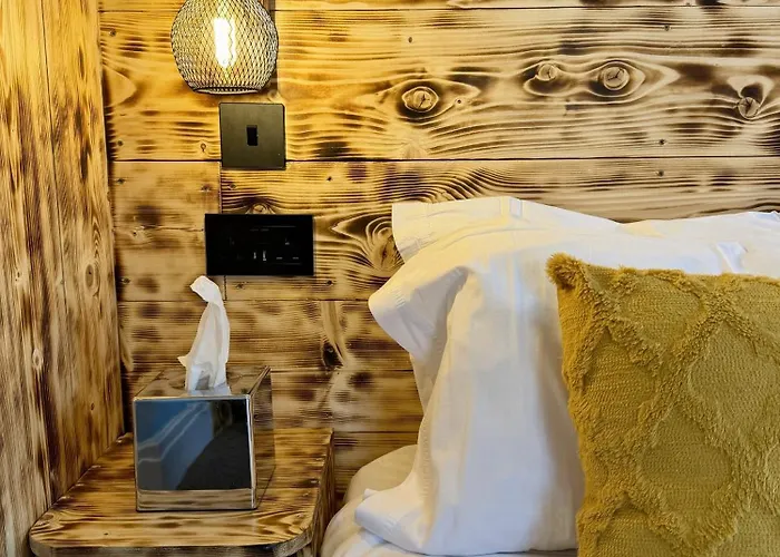 Guest house The Crescent