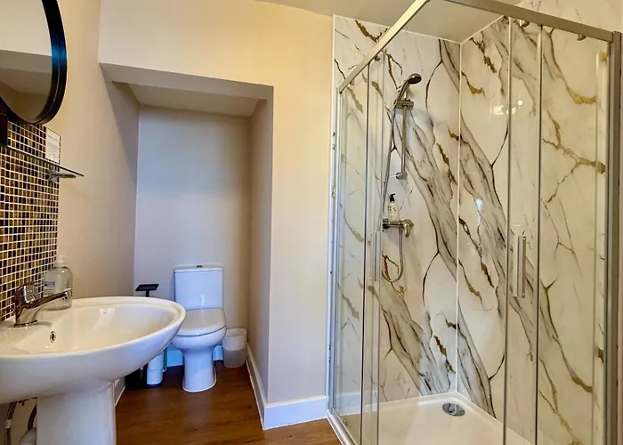 The Crescent Guest house